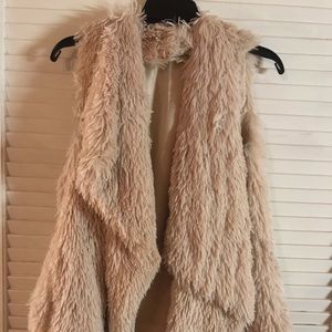 COPY - Sherpa fluffy vest